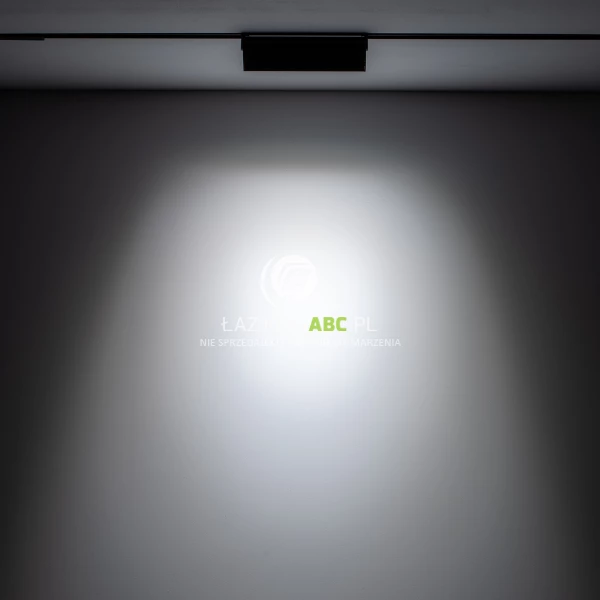 Oprawa-liniowa-9W-4000K-do-1-obwodowych-szynoprzewodow-magnetycznych-Nowodvorski-LVM-FOCUS-OUT-LED-10646-czarna-174792