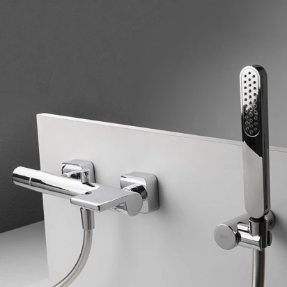 Bateria wannowa ścienna + zestaw natryskowy Tres LOFT-TRES 200.170.01